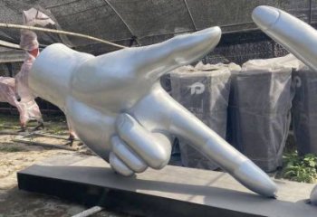 剪刀手雕塑订做，校园雕塑，不锈钢剪刀手雕塑厂家