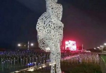 镂空人物雕塑预定，城区小品，现代铁艺人物雕塑制造商