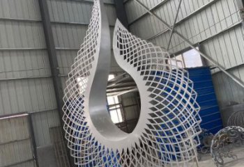 镂空圆环雕塑供应，城市装饰，镂空圆环雕塑优选
