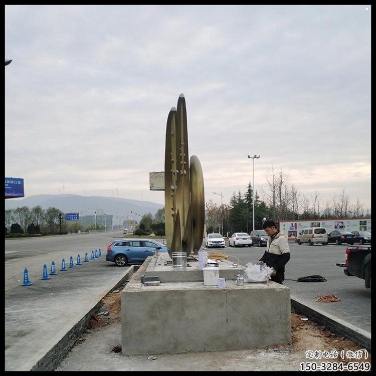 月亮雕塑生产，广场雕塑，月亮水帘雕塑展品