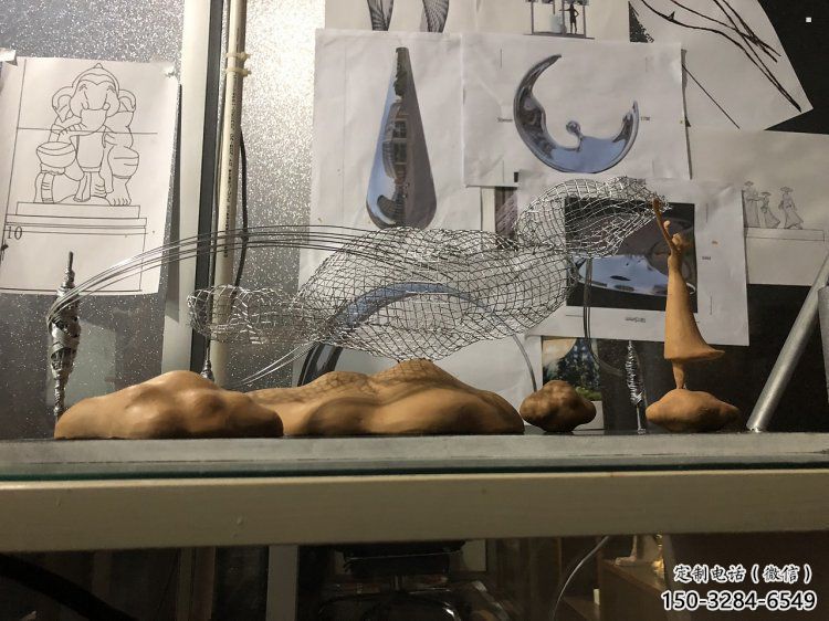 金属云朵雕塑，美陈原理，镂空工艺制作