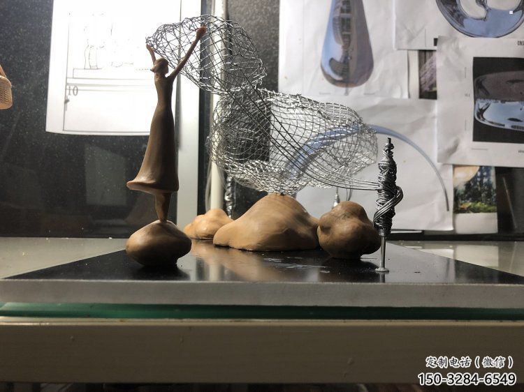 广场云朵雕塑供求，露天雕塑，镂空云朵雕塑标准