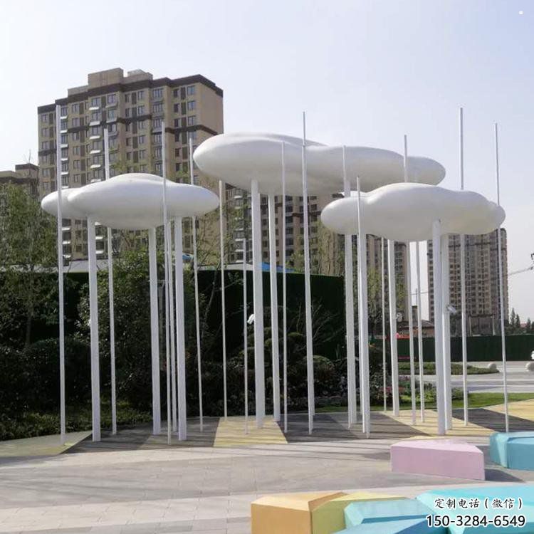 酒店云朵雕塑，镀金欧式雕塑，仿古摆件