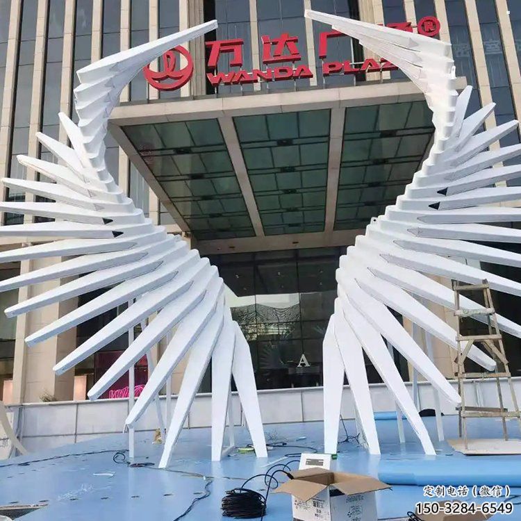 天使之翼雕塑标准，彩钢制作，景观翅膀雕塑优价