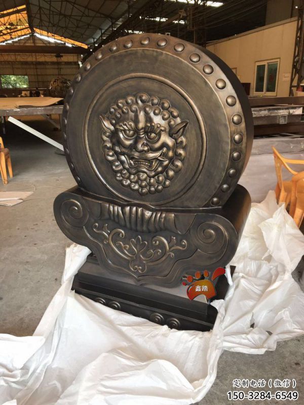 抱箍雕塑异型优选，城市装饰，展示铜抱箍雕塑定做