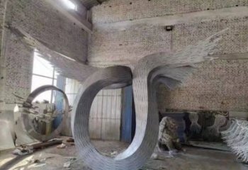抽象鸟翅雕塑供应，花园小品，不锈钢鸟翅雕塑展品