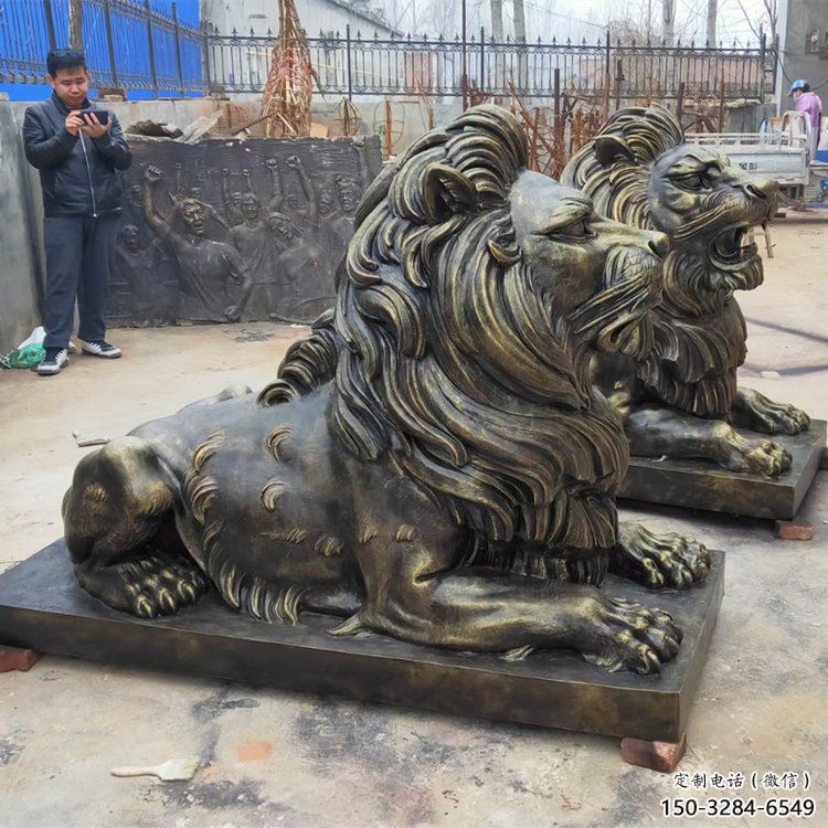 城关大型趴狮雕塑，仿铜动物雕塑，玻璃钢狮子雕塑制作
