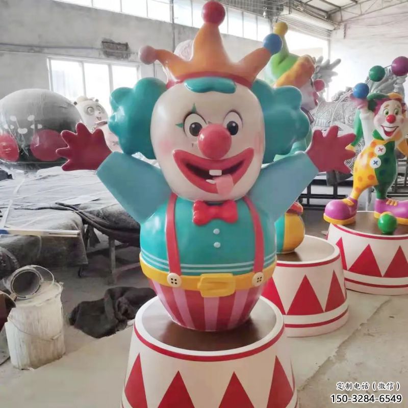 临沧公园小丑雕塑