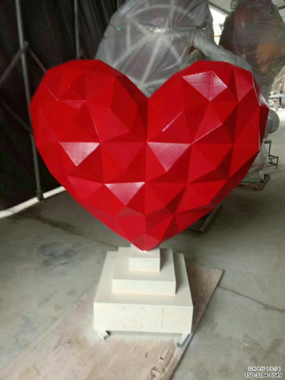 切面工艺不锈钢桃心雕塑制作 切面工艺不锈钢桃心雕塑制作